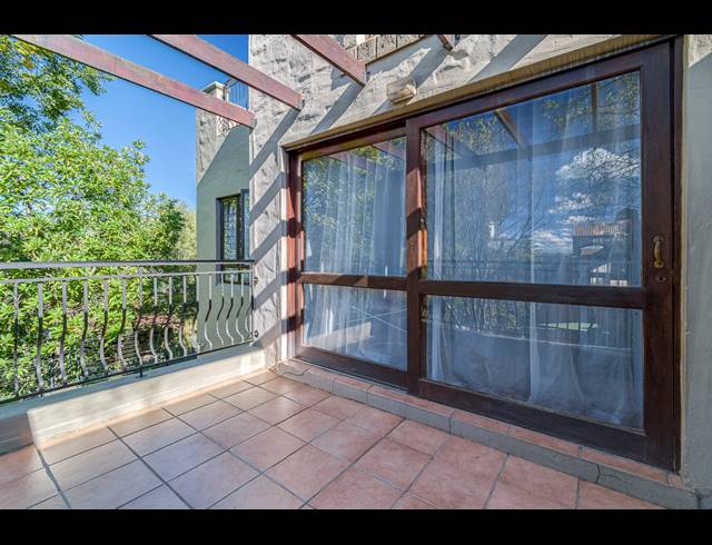 2 BEDROOM APARTMENT FOR SALE IN PAULSHOF